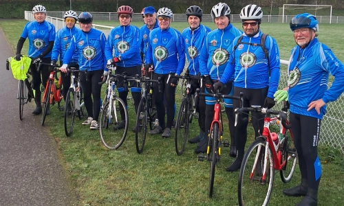 Groupe de cyclistes du Stade Croisicais lors d’une sortie de cyclotourisme au Croisic.